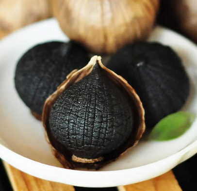 TỎI ĐEN CÔ ĐƠN LÝ SƠN