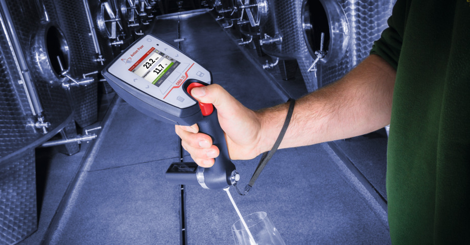 MÁY ĐO TỶ TRỌNG DMA 35